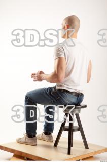 Sitting reference of Denis 0013